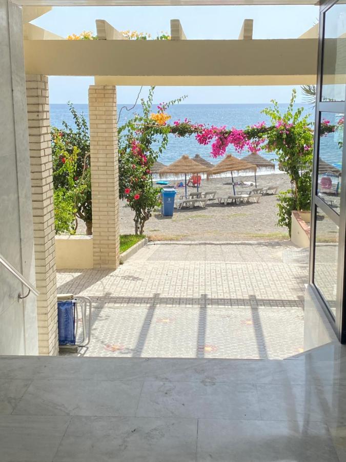 Magnifico Apartamento Con Vistas Al Mar, 1ª Linea Альмуньекар Экстерьер фото